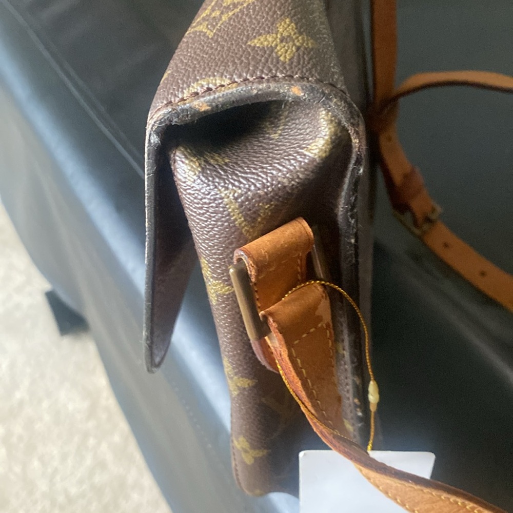 Louis Vuitton Brown and Gold Monogram Crossbody Bag - Picture 2 of 10
